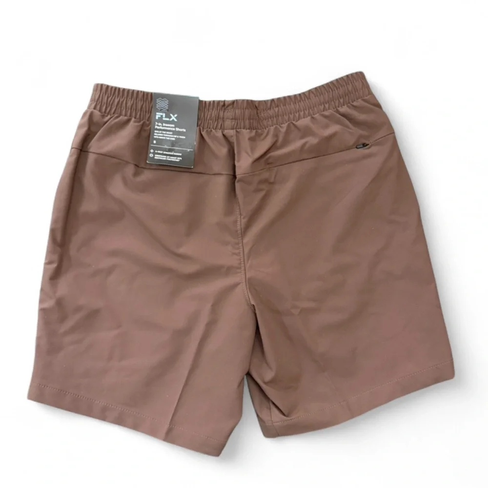 Brown Athletic Performance 7-in Inseam Shorts Size Men’s Small (NWT)